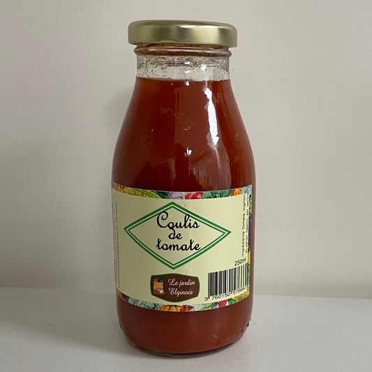Le Jardin Elginois à Legny (69620) produit et transforme ses légumes. Le coulis de tomate artisanal est proposé en bocal de 250mL. Ingrédients : tomate, oignon, ail, persil, sel, poivre. À retrouver chez Click & POULETTE à 2,2 euros / bocal